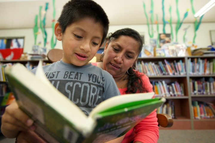 Reading Reading, parent, family, volunteer, library, Anderson, elementary